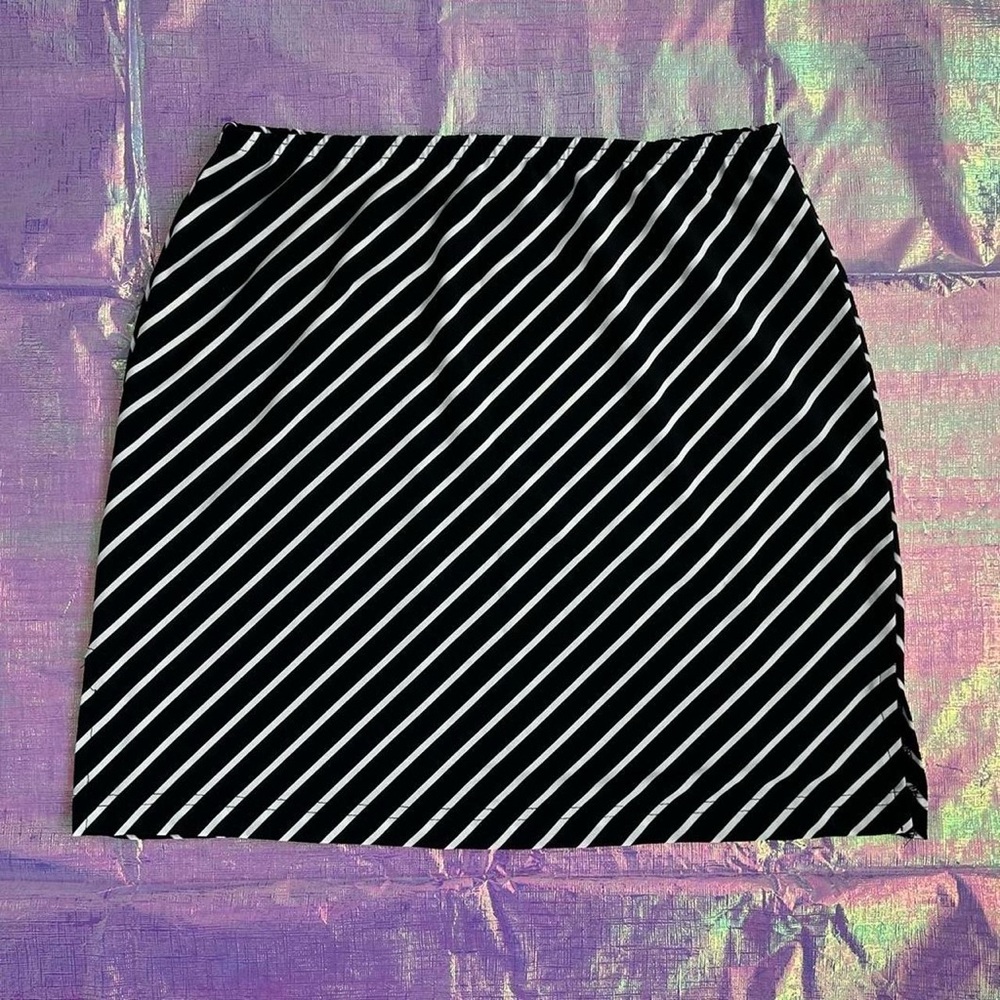 2000s black skirt by Ecru 🖤🤍